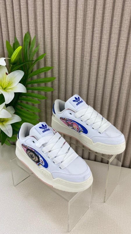 سنيكر | Sneakers 